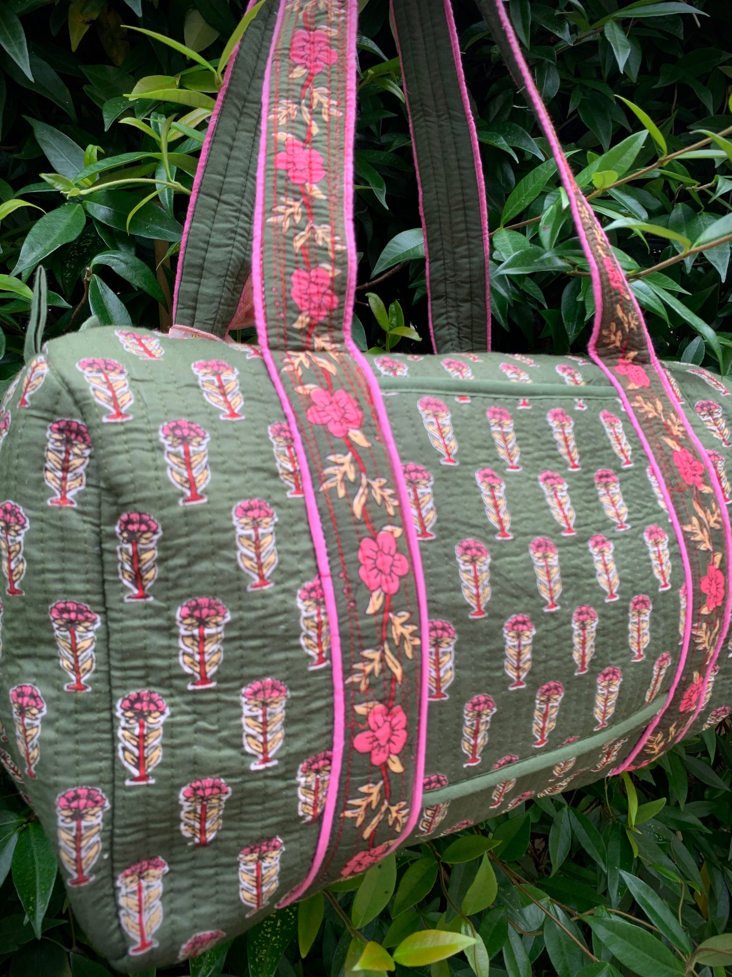 SMALL GREEN AND PINK DOLLY Back Pocket