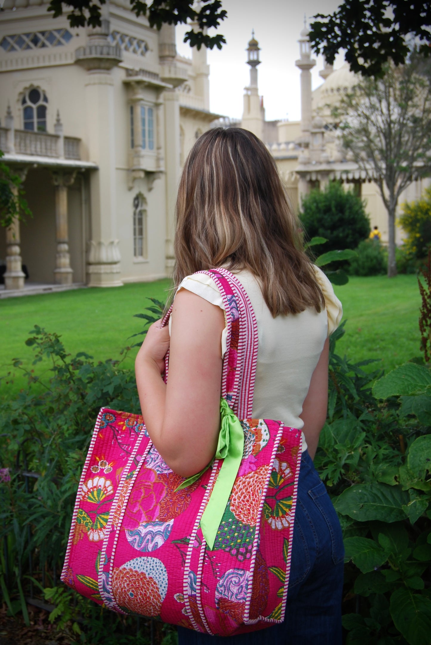 THE PINK GOAN GARDEN TOTE
