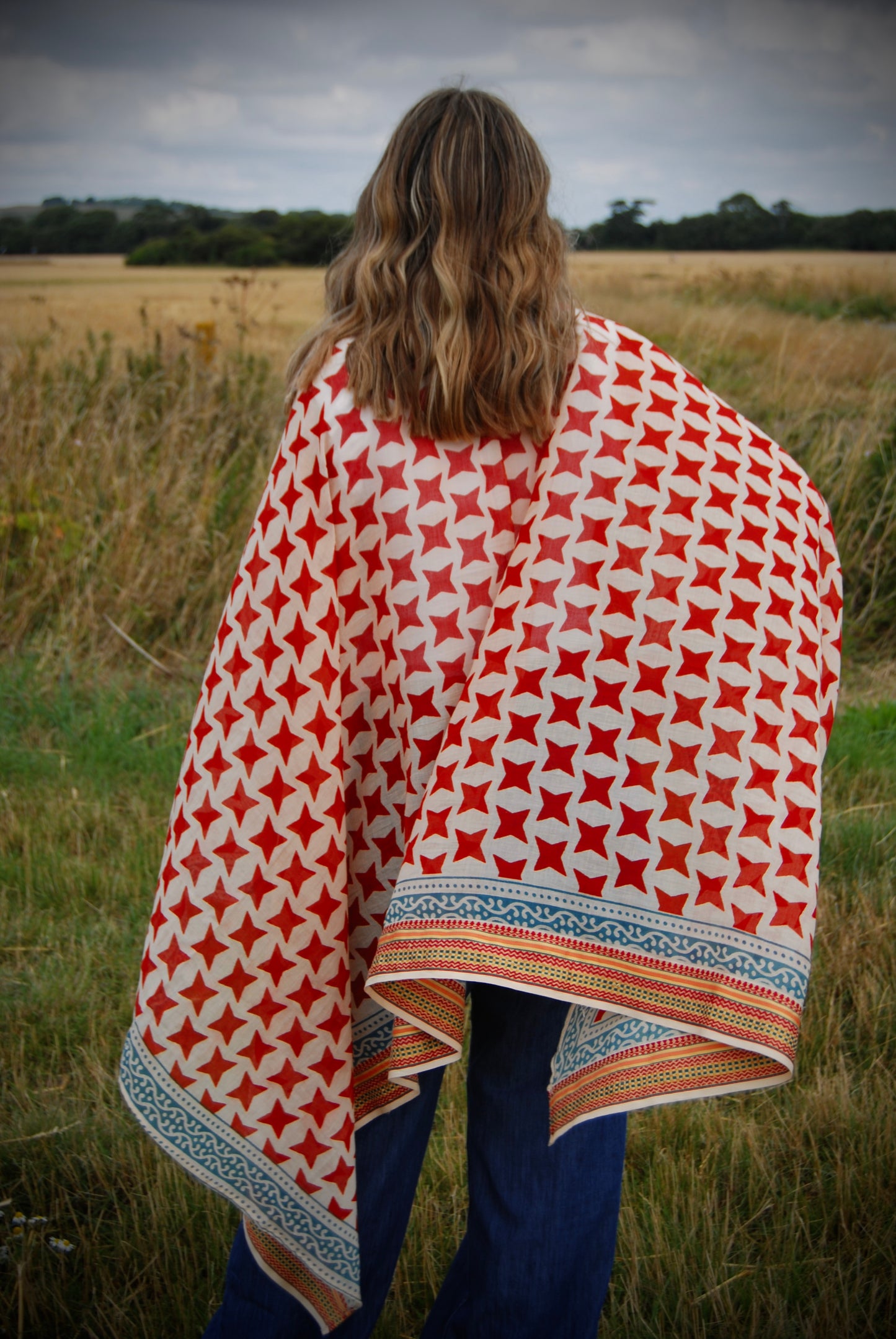 TARA RUBY PUSHKAR SCARF