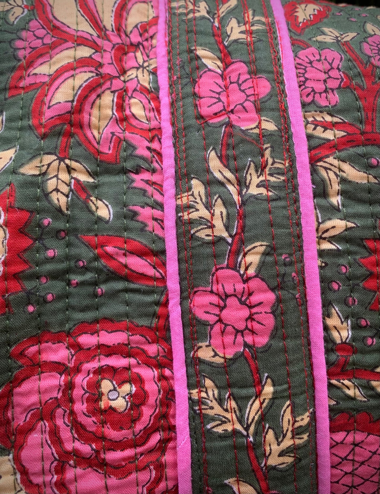 MEDIUM GREEN AND PINK DOLLY Back Pocket