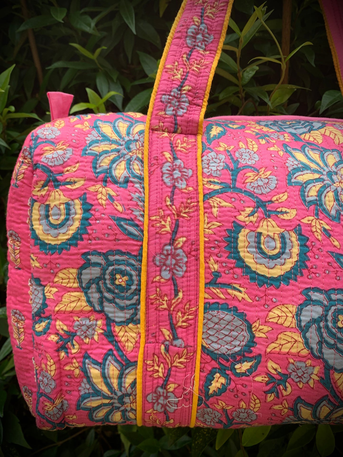 MEDIUM PINK AND BLUE DOLLY Back Pocket