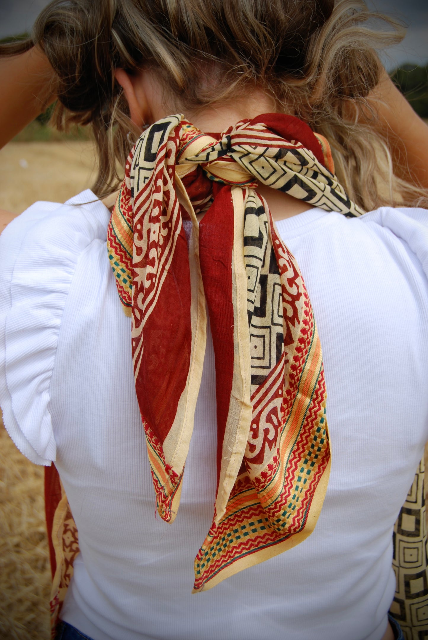 VAJRA PUSHKAR SCARF