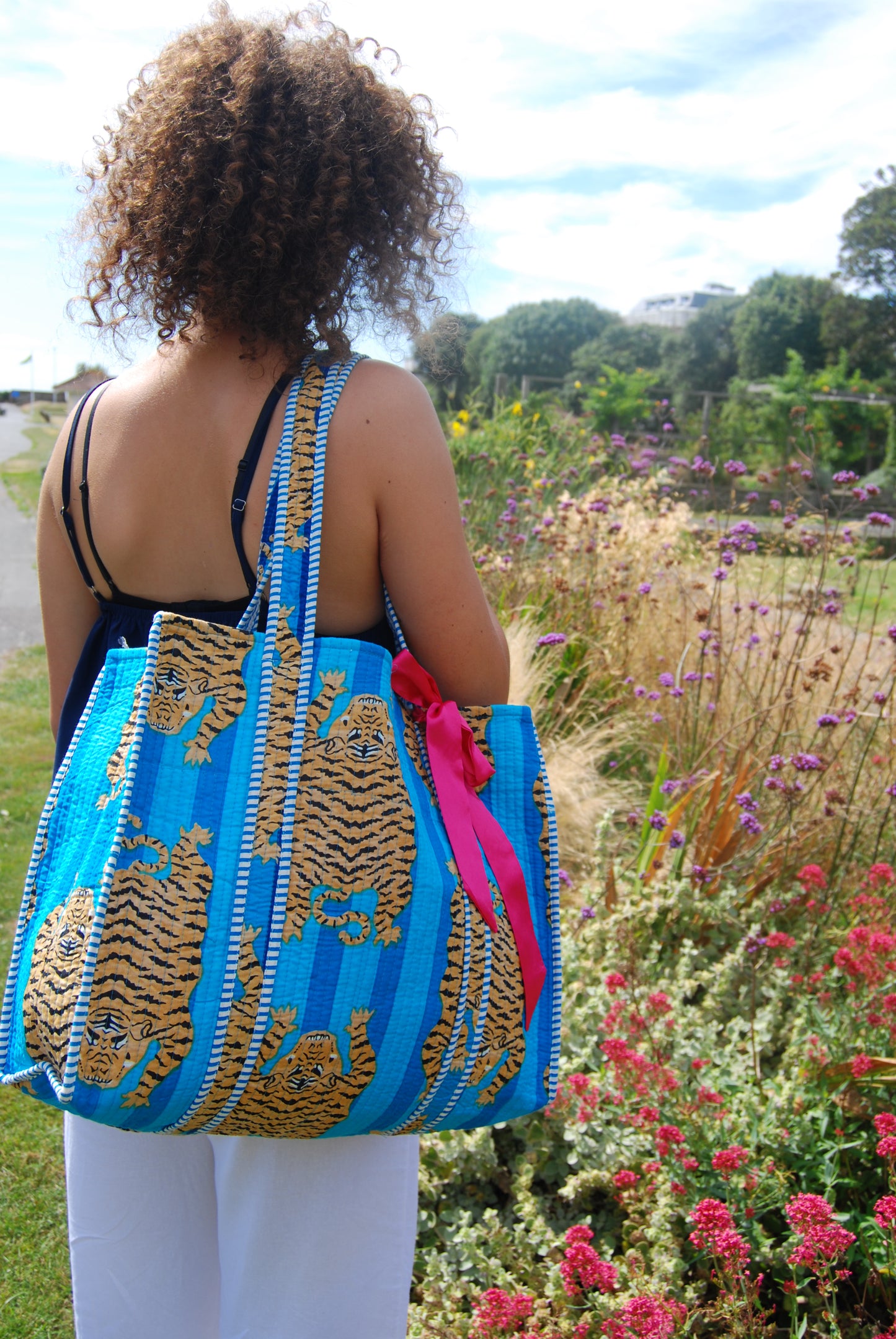 THE BLUE TIBETAN TIGER TOTE
