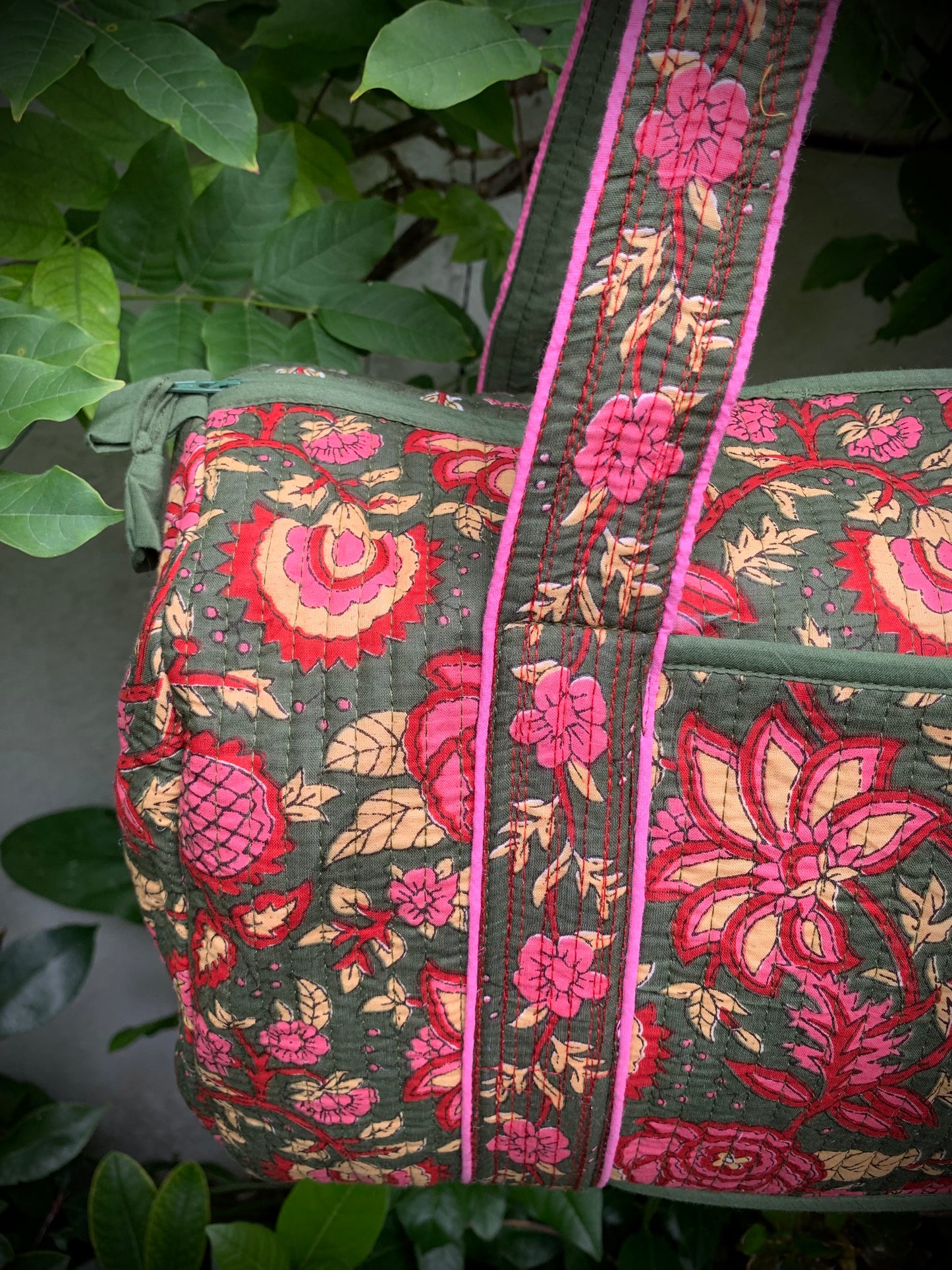SMALL GREEN AND PINK DOLLY Front Pocket