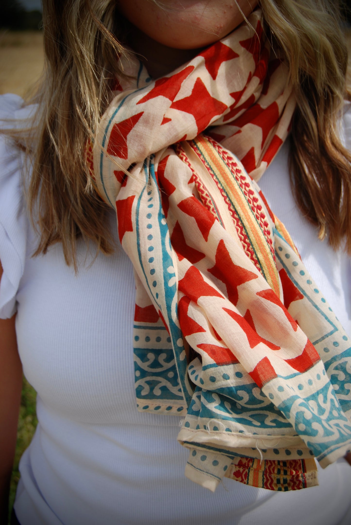 TARA RUBY PUSHKAR SCARF