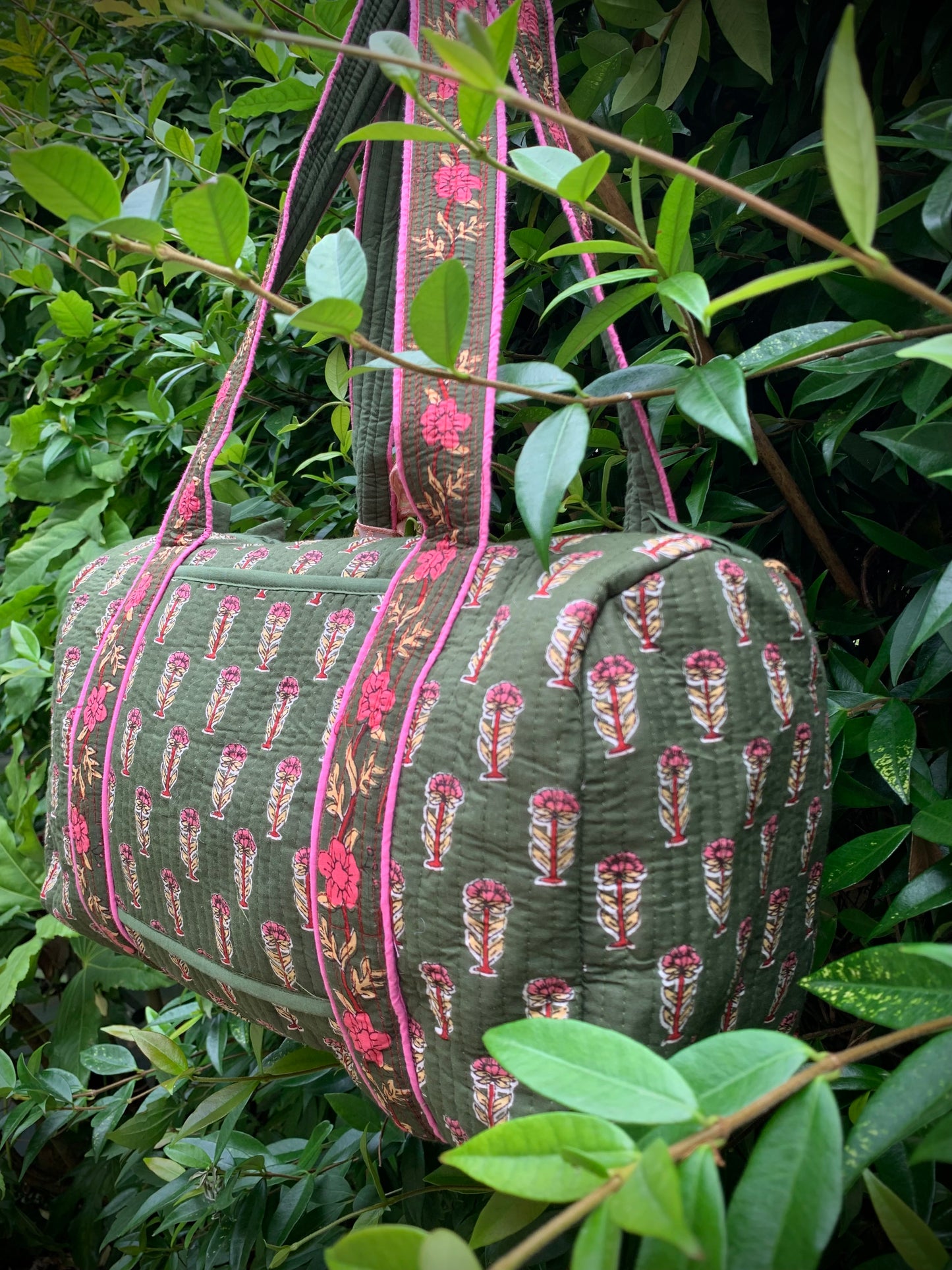 SMALL GREEN AND PINK DOLLY Back Pocket
