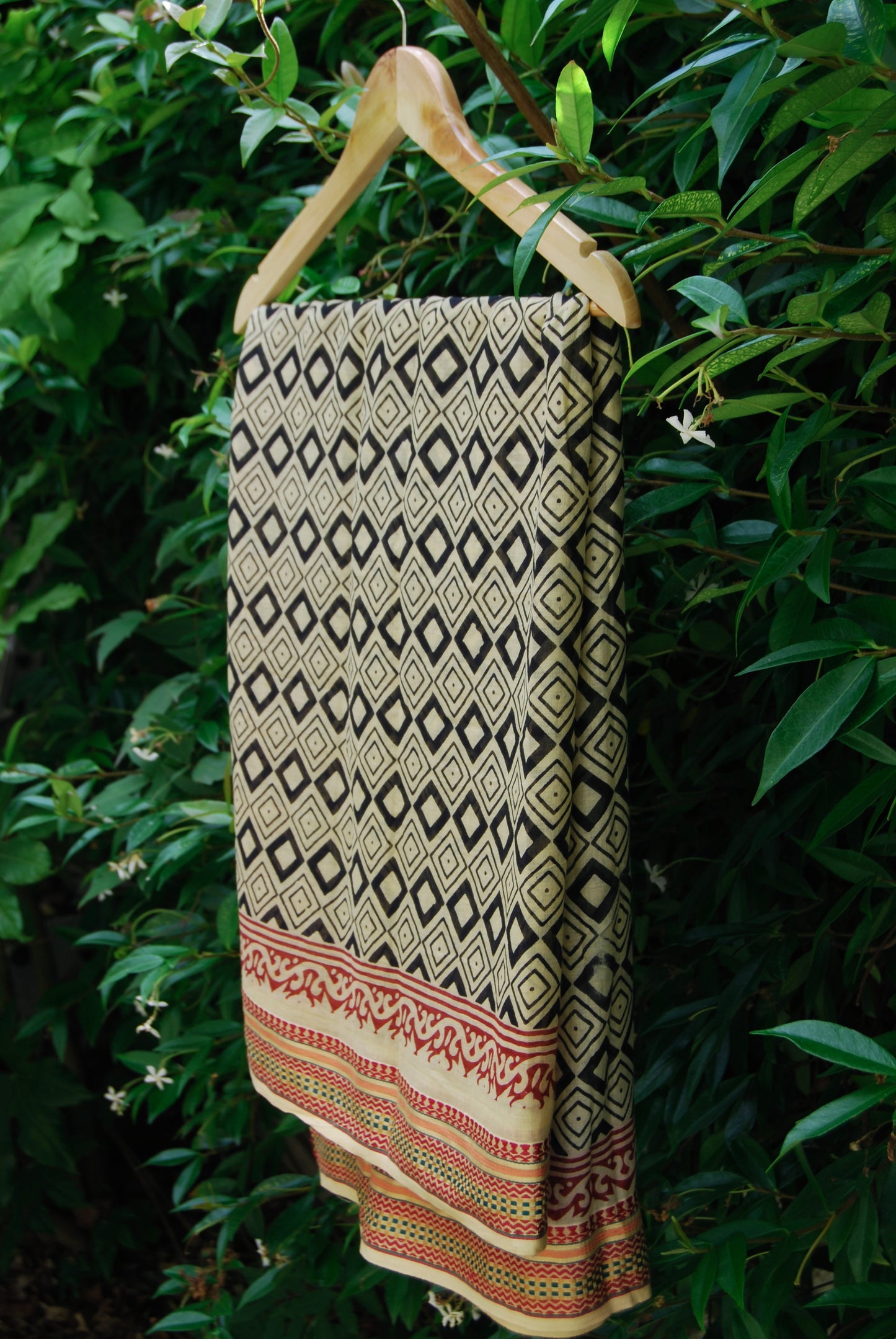 VAJRA PUSHKAR SCARF