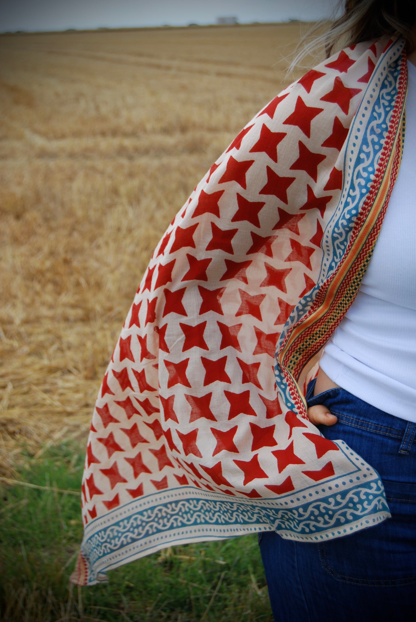 TARA RUBY PUSHKAR SCARF