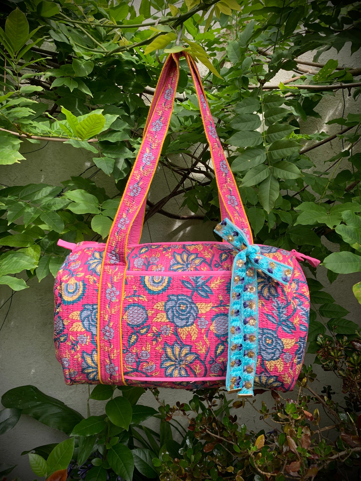 SMALL PINK AND BLUE DOLLY Front Pocket