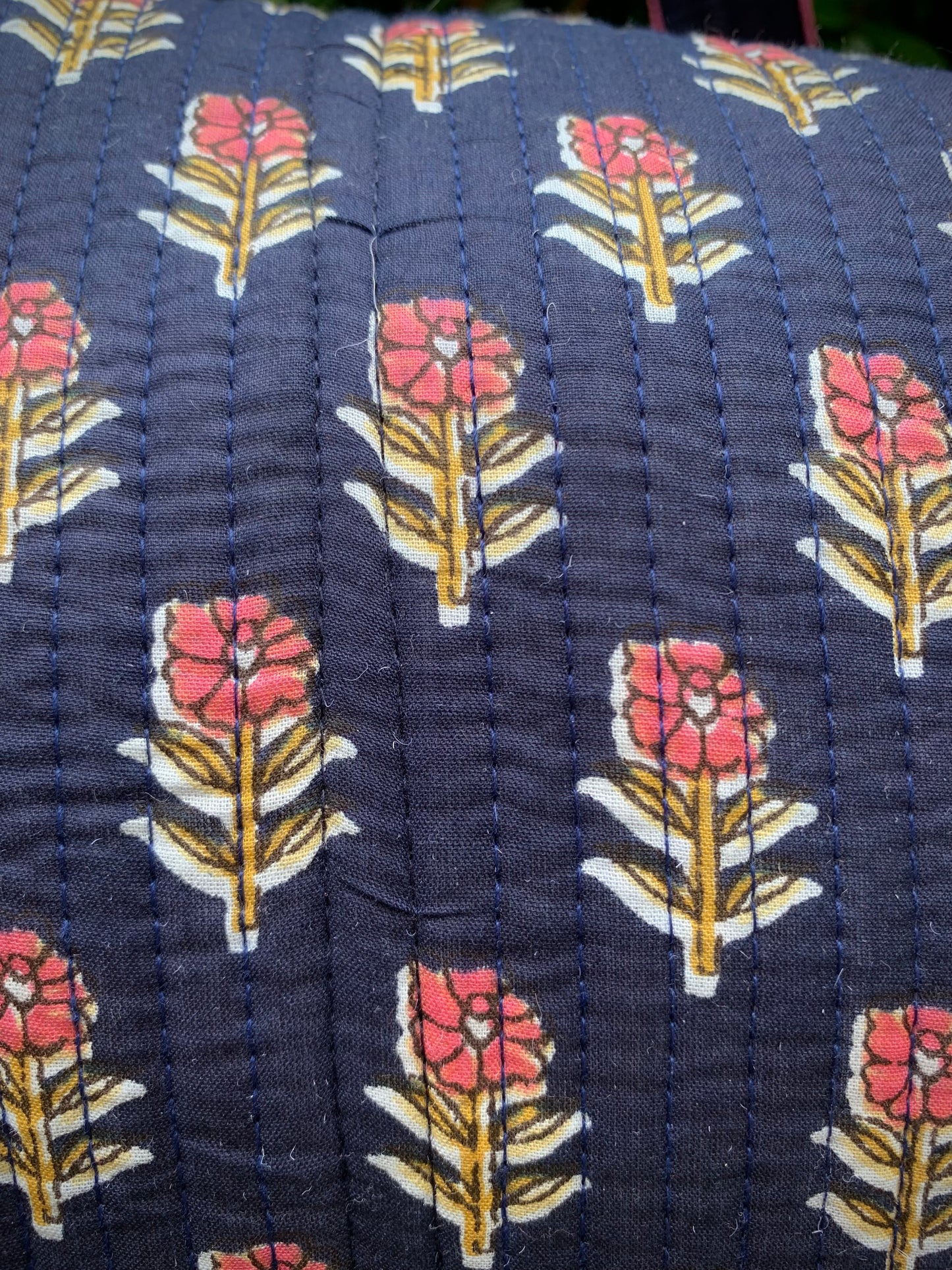 MEDIUM NAVY AND PINK DOLLY Front Pocket