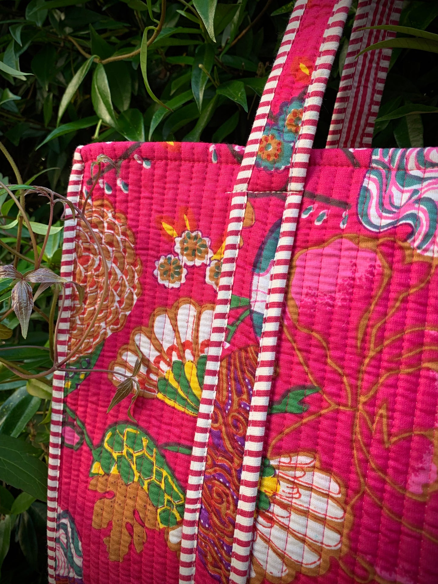 THE PINK GOAN GARDEN TOTE