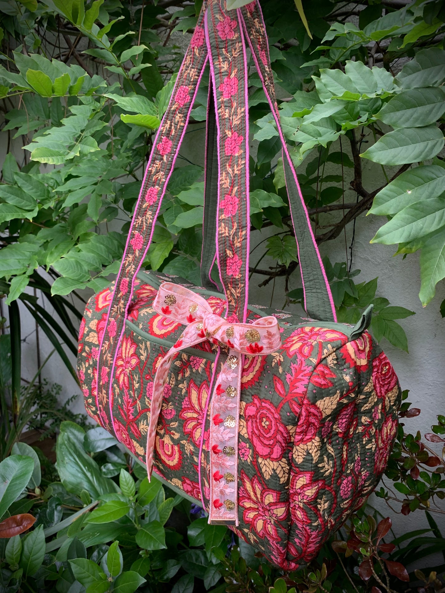 SMALL GREEN AND PINK DOLLY Front Pocket