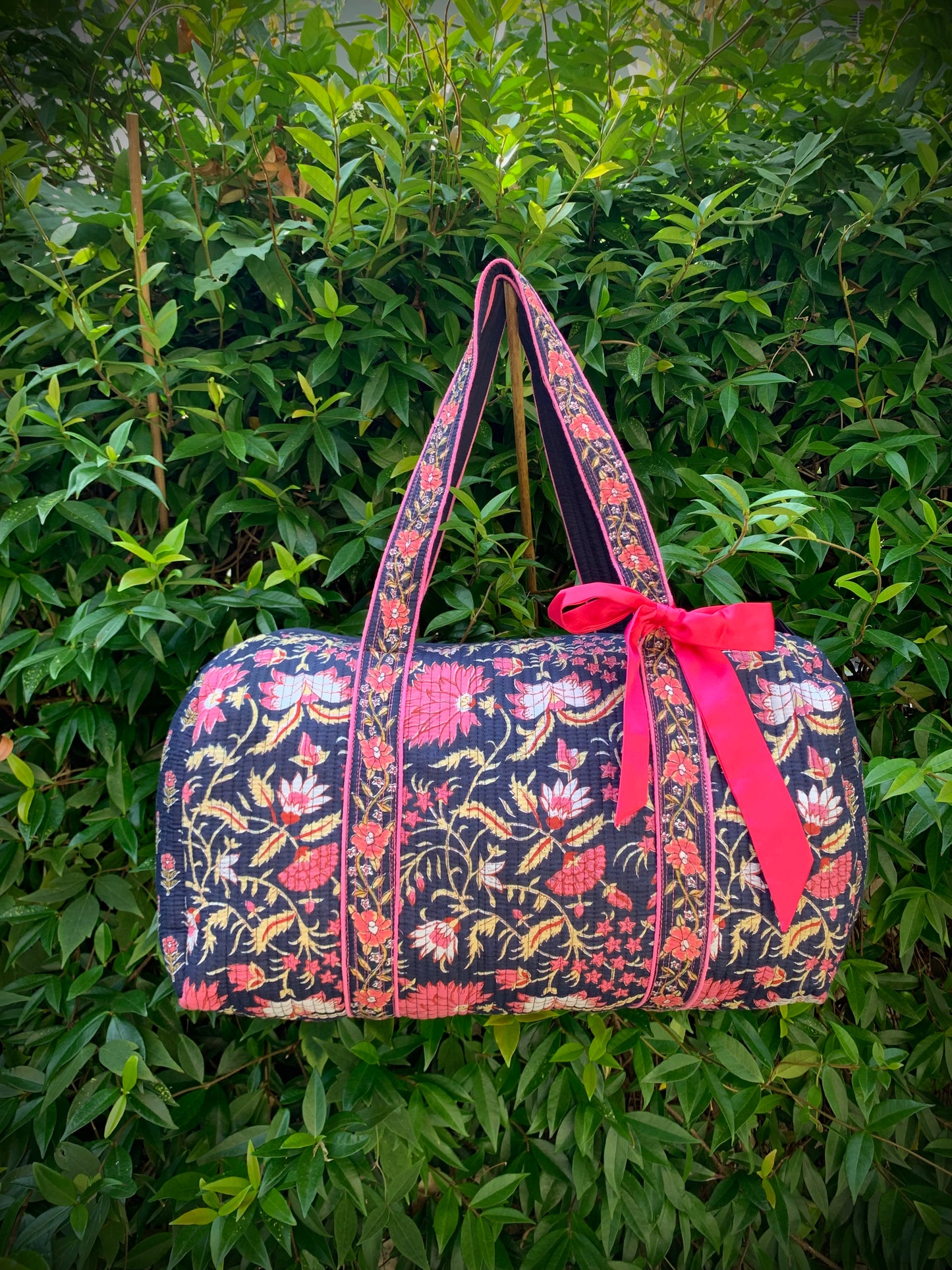 LARGE NAVY AND PINK DOLLY Back Pocket