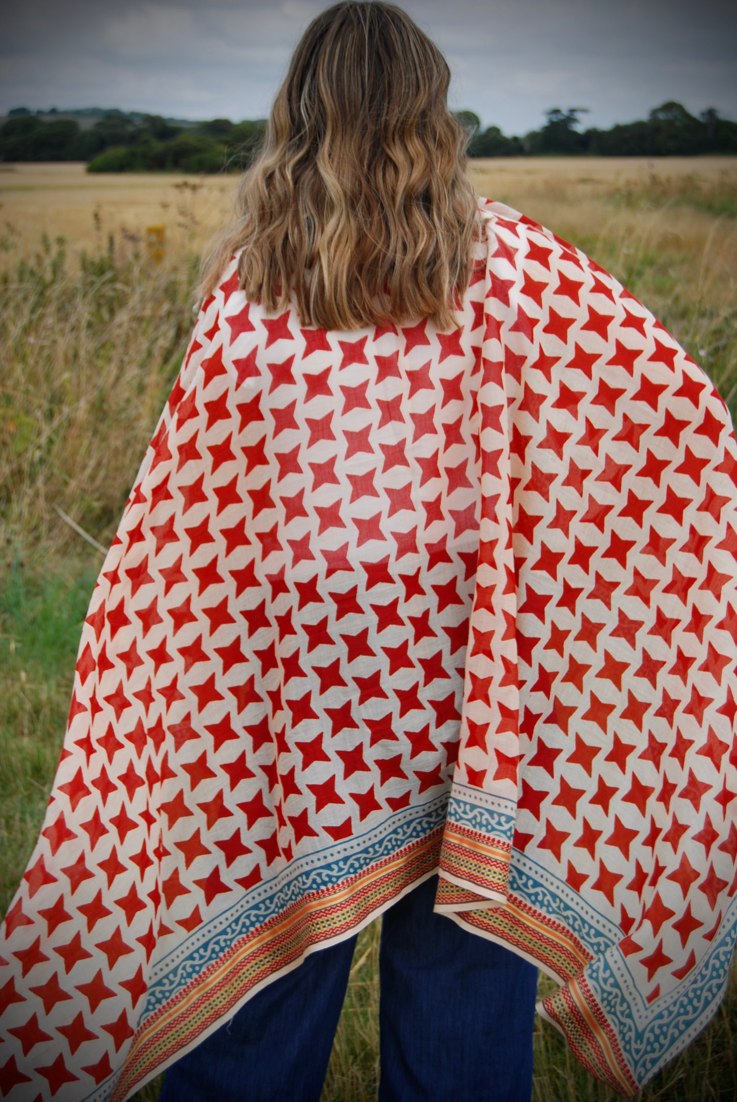 TARA RUBY PUSHKAR SCARF