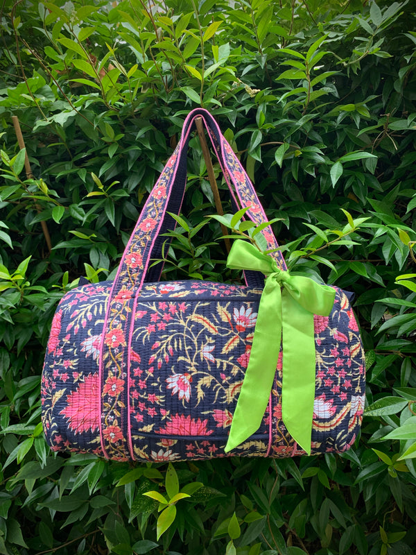 SMALL NAVY AND PINK DOLLY Front Pocket