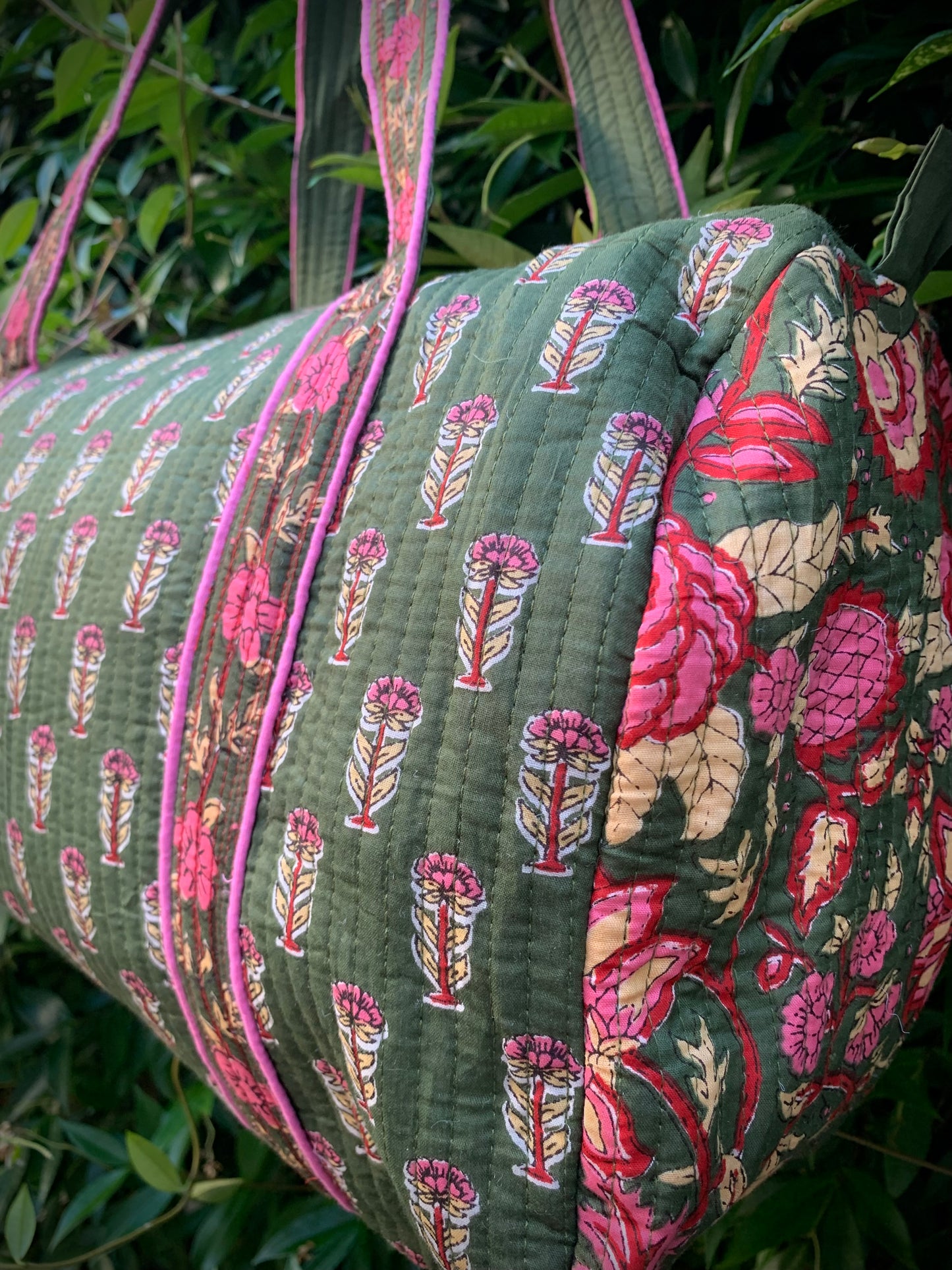 MEDIUM GREEN AND PINK DOLLY Front Pocket